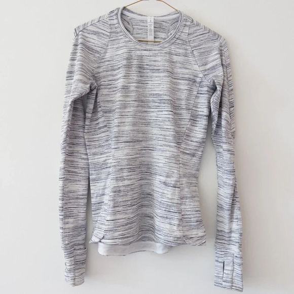 Lululemon Runderful Long Sleeve with Pocket Size 6 - Picture 4 of 9